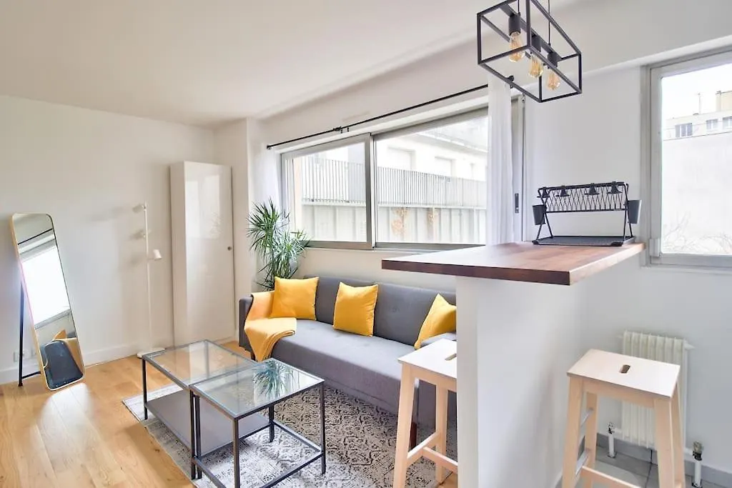 Apartmán Modern 1Br Flat Near Sacre-Coeur And Gare Du Nord Paříž