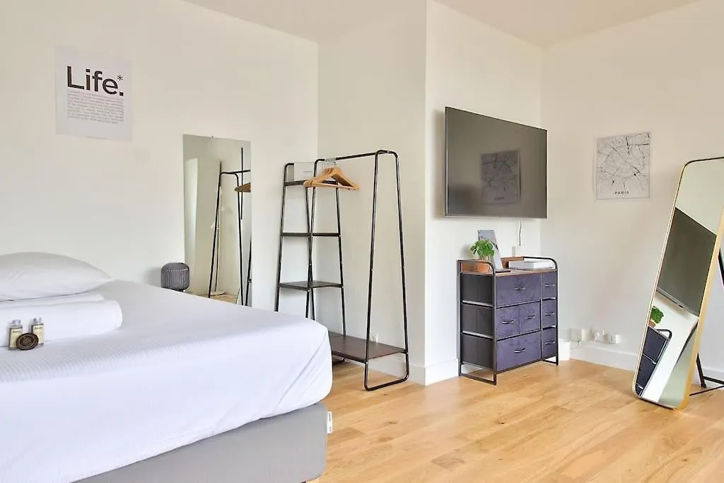 Apartmán Modern 1Br Flat Near Sacre-Coeur And Gare Du Nord Paříž 0*,