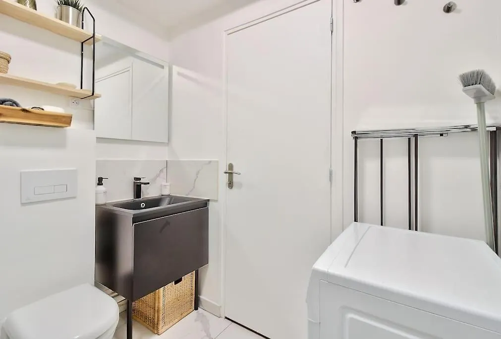 Apartmán Modern 1Br Flat Near Sacre-Coeur And Gare Du Nord Paříž
